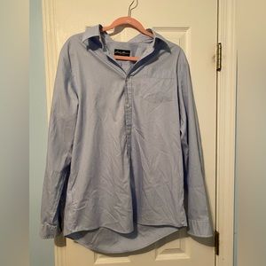 EDDIE BAUER men’s light blue cotton button down dress shirt